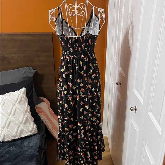 Ardene Black Floral High-Low Dress - Size M - Picture 6 of 12